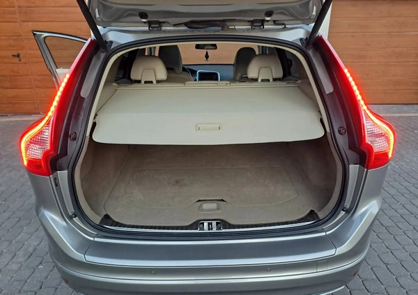 Volvo XC 60 cena 73000 przebieg: 161000, rok produkcji 2014 z Zwierzyniec małe 704